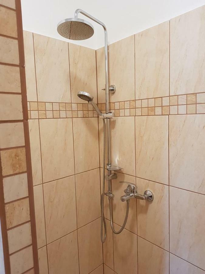 Dm Vendeghaz 빌라니 외부 사진
